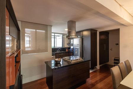 Apartamento à venda com 121m², 3 quartos e 2 vagasCozinha
