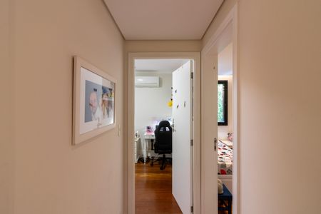 Apartamento à venda com 121m², 3 quartos e 2 vagasCorredor