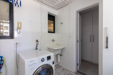 Apartamento à venda com 121m², 3 quartos e 2 vagasÁrea de Serviço