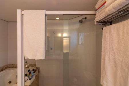 Apartamento à venda com 121m², 3 quartos e 2 vagasBanheiro da Suíte