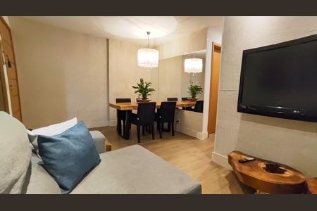 Apartamento à venda com 90m², 3 quartos e 1 vaga Apartamento à venda com 90m², 3 quartos e 1 vagaSala