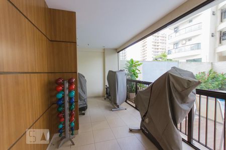 Apartamento à venda com 90m², 3 quartos e 1 vaga Apartamento à venda com 90m², 3 quartos e 1 vagaÁrea comum - Academia