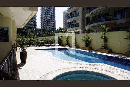 Apartamento à venda com 90m², 3 quartos e 1 vaga Apartamento à venda com 90m², 3 quartos e 1 vagaÁrea comum - Piscina