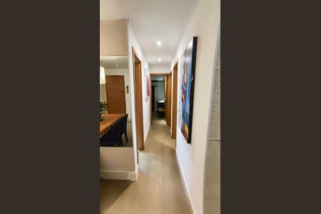 Apartamento à venda com 90m², 3 quartos e 1 vaga Apartamento à venda com 90m², 3 quartos e 1 vagaCorredor