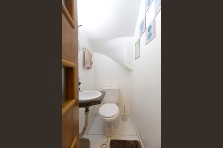 Casa de condomínio à venda com 70m², 2 quartos e 1 vaga Casa de condomínio à venda com 70m², 2 quartos e 1 vagaLavabo