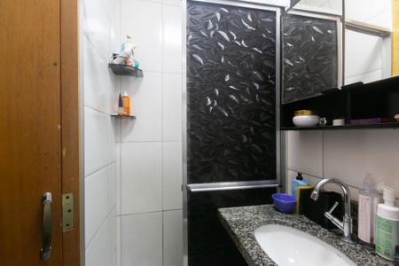 Casa de condomínio à venda com 70m², 2 quartos e 1 vaga Casa de condomínio à venda com 70m², 2 quartos e 1 vagaBanheiro