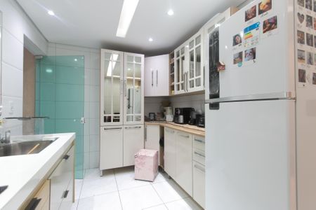 Casa de condomínio à venda com 70m², 2 quartos e 1 vaga Casa de condomínio à venda com 70m², 2 quartos e 1 vagaCozinha