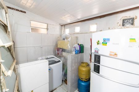 Casa de condomínio à venda com 70m², 2 quartos e 1 vagaÁrea de Serviço