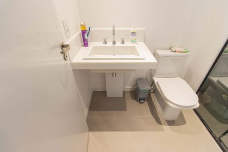 Banheiro de kitnet/studio à venda com 0 quarto, 25m² em Ipiranga, São Paulo