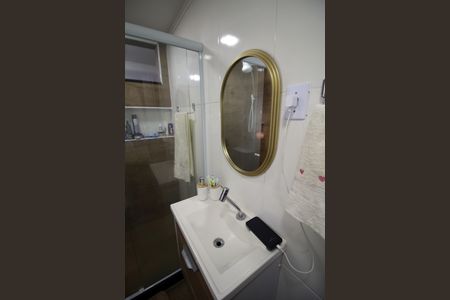 Apartamento à venda com 42m², 2 quartos e sem vagaBanheiro