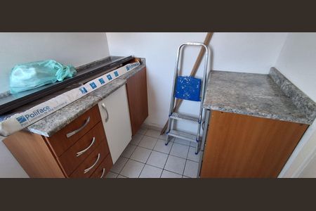 Apartamento à venda com 70m², 2 quartos e 2 vagasÁrea de Serviço