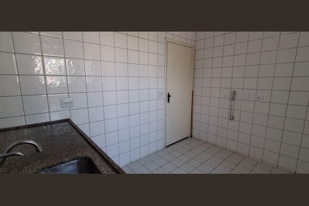 Apartamento à venda com 70m², 2 quartos e 2 vagasCozinha