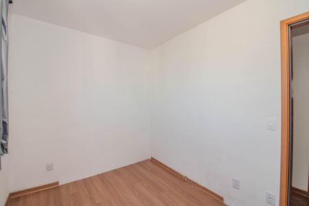 Quarto 1 de apartamento para alugar com 2 quartos, 49m² em Morro Santana, Porto Alegre