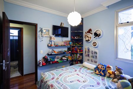 Apartamento à venda com 122m², 3 quartos e 2 vagasQuarto 2