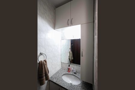 Apartamento à venda com 122m², 3 quartos e 2 vagasBanheiro social 