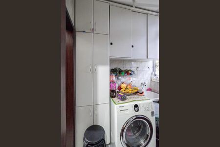 Apartamento à venda com 122m², 3 quartos e 2 vagasÁrea de serviço 