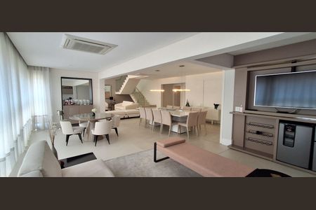 Apartamento à venda com 488m², 3 quartos e 5 vagasSala