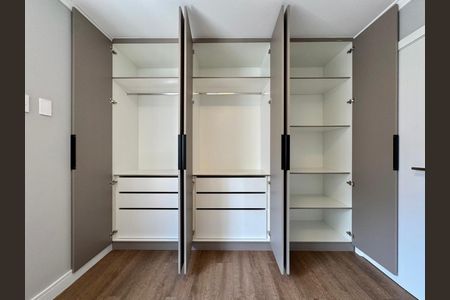 Apartamento à venda com 97m², 2 quartos e 1 vaga Apartamento à venda com 97m², 2 quartos e 1 vagaFoto 24