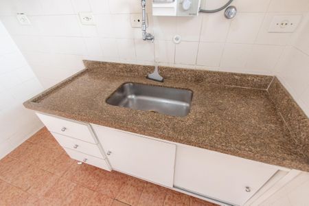 Apartamento à venda com 57m², 2 quartos e 1 vaga Apartamento à venda com 57m², 2 quartos e 1 vagaCozinha