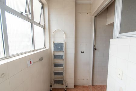 Apartamento à venda com 57m², 2 quartos e 1 vaga Apartamento à venda com 57m², 2 quartos e 1 vagaÁrea de serviço