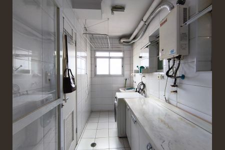 Apartamento à venda com 81m², 3 quartos e 2 vagas Apartamento à venda com 81m², 3 quartos e 2 vagasÁrea de Serviço