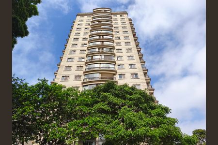 Apartamento à venda com 81m², 3 quartos e 2 vagas Apartamento à venda com 81m², 3 quartos e 2 vagasFachada