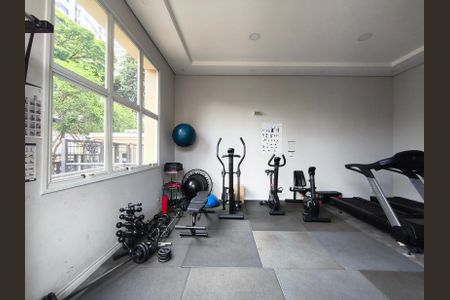 Apartamento à venda com 81m², 3 quartos e 2 vagas Apartamento à venda com 81m², 3 quartos e 2 vagasAcademia