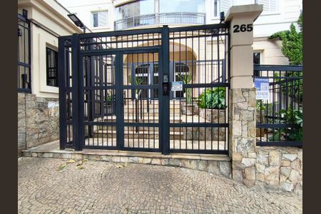 Apartamento à venda com 81m², 3 quartos e 2 vagas Apartamento à venda com 81m², 3 quartos e 2 vagasFachada + Plaquinha