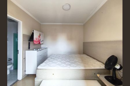 Apartamento à venda com 81m², 3 quartos e 2 vagas Apartamento à venda com 81m², 3 quartos e 2 vagasSuíte