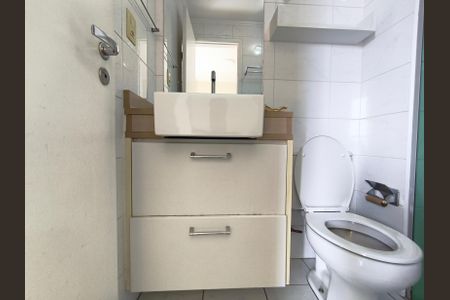 Apartamento à venda com 81m², 3 quartos e 2 vagas Apartamento à venda com 81m², 3 quartos e 2 vagasBanheiro da Suíte