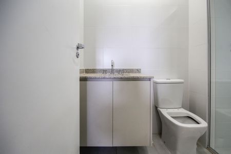 Apartamento para alugar com 85m², 3 quartos e 2 vagas Apartamento para alugar com 85m², 3 quartos e 2 vagasBanheiro