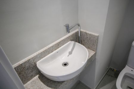 Apartamento para alugar com 85m², 3 quartos e 2 vagas Apartamento para alugar com 85m², 3 quartos e 2 vagasLavabo