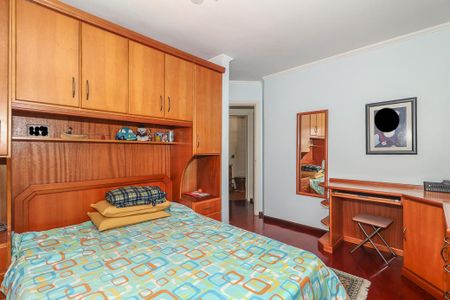 Apartamento à venda com 205m², 3 quartos e 3 vagasQuarto 