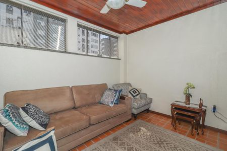 Sala de TV / segundo piso de apartamento à venda com 3 quartos, 205m² em Cristo Redentor, Porto Alegre