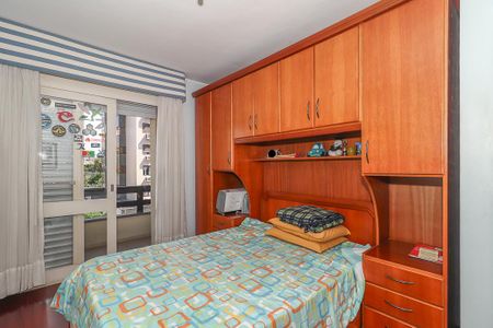 Apartamento à venda com 205m², 3 quartos e 3 vagasQuarto 
