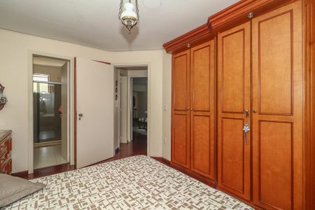 Apartamento à venda com 205m², 3 quartos e 3 vagas Suíte