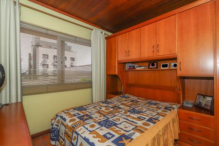 Apartamento à venda com 205m², 3 quartos e 3 vagasQuarto 2