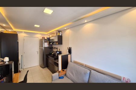 Apartamento à venda com 28m², 1 quarto e sem vaga Apartamento à venda com 28m², 1 quarto e sem vagaSala/Cozinha