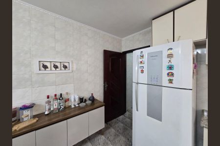 Casa à venda com 220m², 3 quartos e 2 vagas Casa à venda com 220m², 3 quartos e 2 vagasCozinha