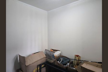 Casa à venda com 220m², 3 quartos e 2 vagas Casa à venda com 220m², 3 quartos e 2 vagasCloset da Suíte 2