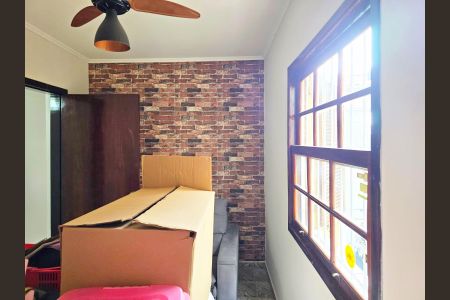 Casa à venda com 220m², 3 quartos e 2 vagas Casa à venda com 220m², 3 quartos e 2 vagasQuarto 03