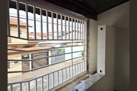 Casa à venda com 220m², 3 quartos e 2 vagas Casa à venda com 220m², 3 quartos e 2 vagasVaranda da Suíte 01