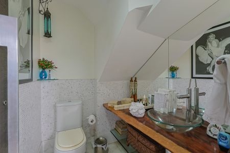 Apartamento à venda com 180m², 4 quartos e 2 vagasLavabo