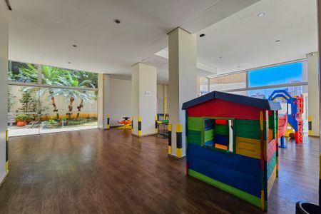 Apartamento à venda com 180m², 4 quartos e 2 vagasÁrea comum