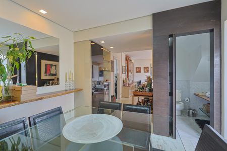 Apartamento à venda com 180m², 4 quartos e 2 vagasSala de Jantar