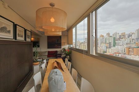 Apartamento à venda com 180m², 4 quartos e 2 vagasVaranda da Sala