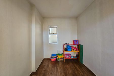 Apartamento à venda com 180m², 4 quartos e 2 vagasQuarto de Serviço