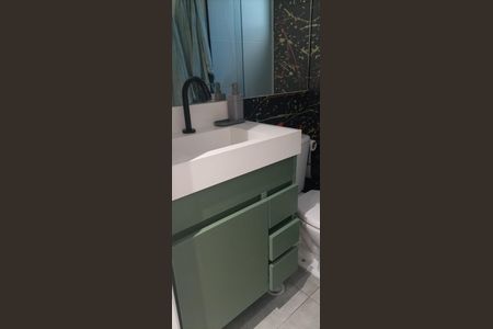 Apartamento para alugar com 48m², 2 quartos e 1 vaga Apartamento para alugar com 48m², 2 quartos e 1 vagaBanheiro