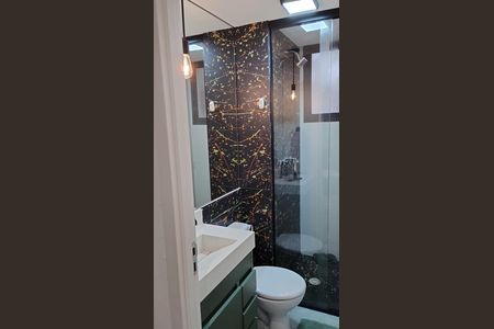 Apartamento para alugar com 48m², 2 quartos e 1 vaga Apartamento para alugar com 48m², 2 quartos e 1 vagaBanheiro