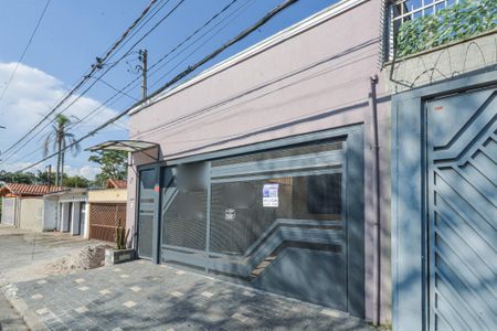 Casa para alugar com 195m², 4 quartos e 2 vagasFachada